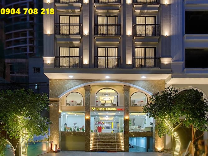 khách sạn royal charm đà nẵng