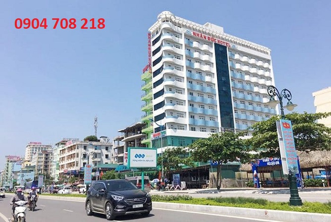 khách sạn nhân đức