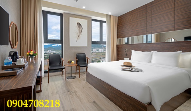 khách sạn emerald nha trang
