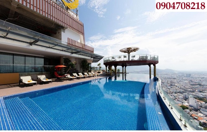 khách sạn regalia gold nha trang
