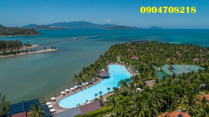 diamond bay resort & spa in nha trang city