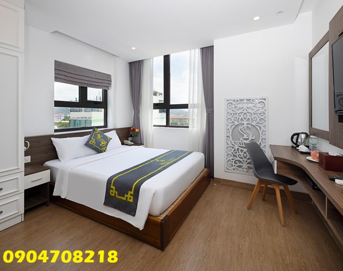 sky light hotel nha trang
