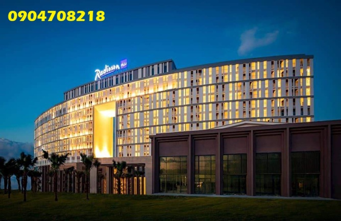 khách sạn radisson cam ranh
