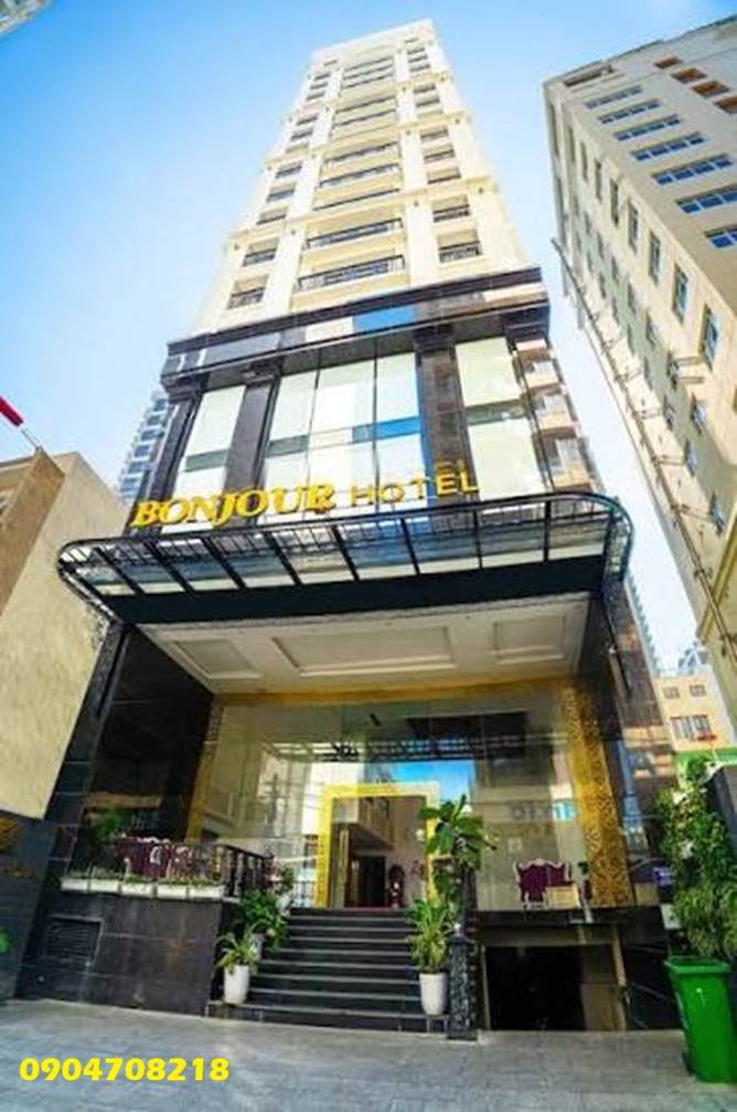 bonjour hotel nha trang