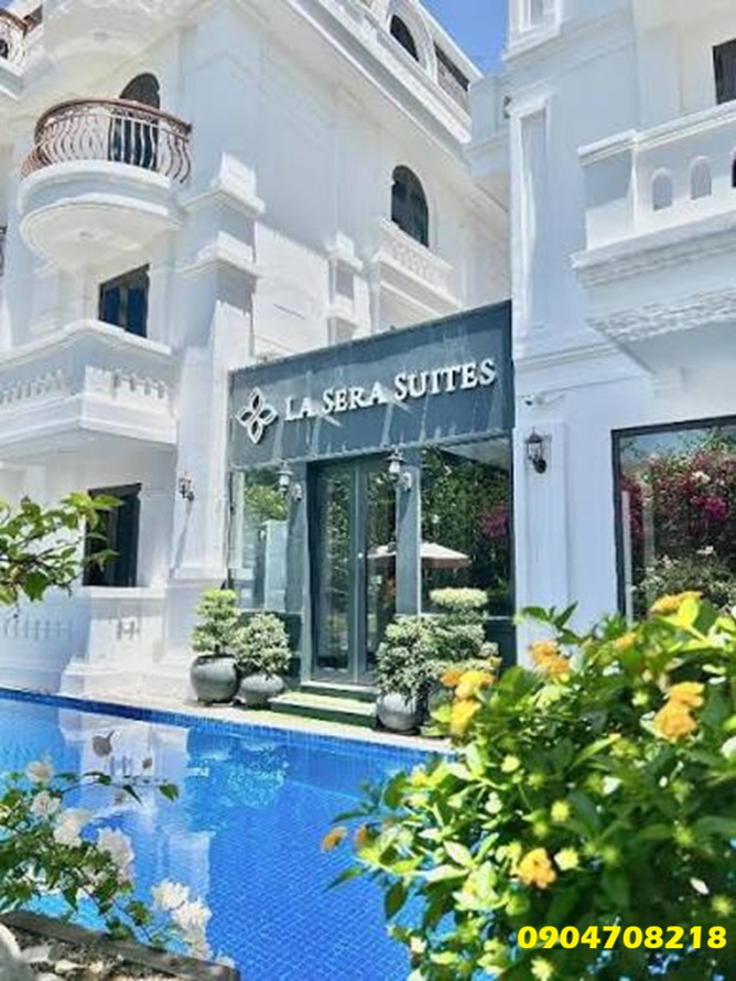 khách sạn la sera suites nha trang